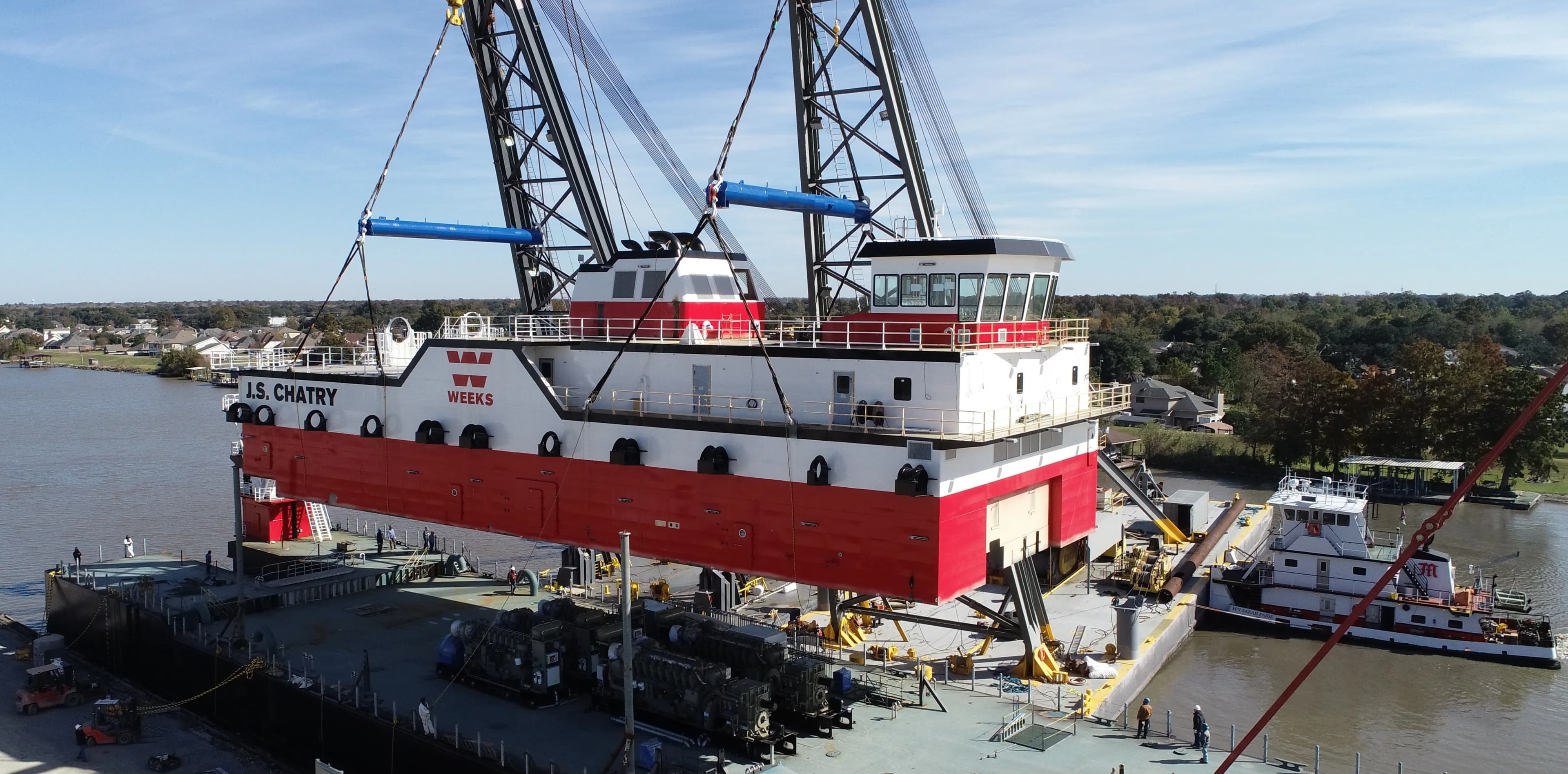 C&C Marine engineers overseeing a major vessel lift operation