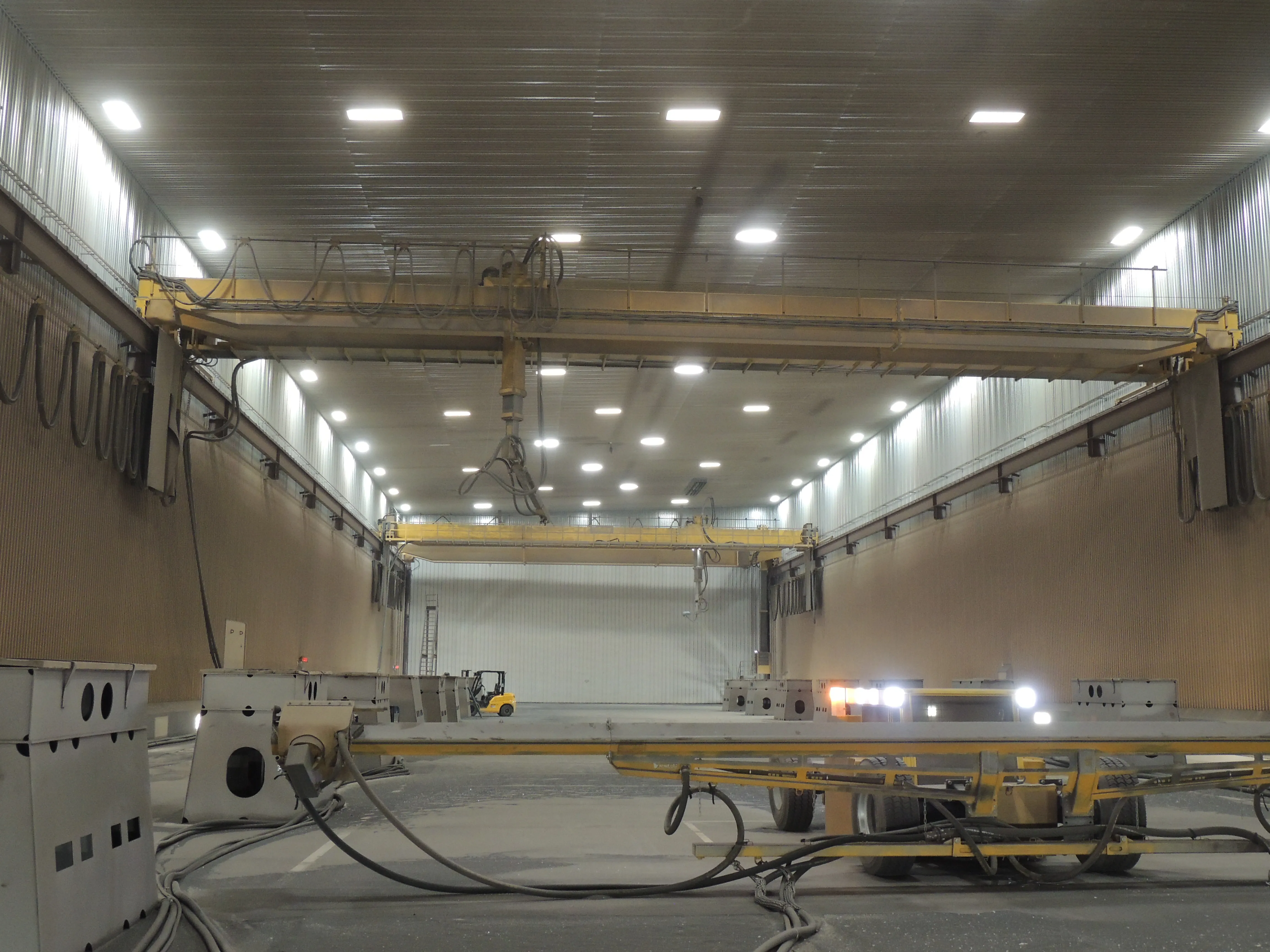 C&C Marine blast and paint building